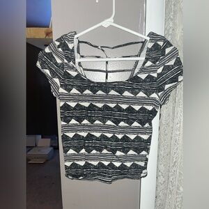 Black and White Patterned open back Women's Top.